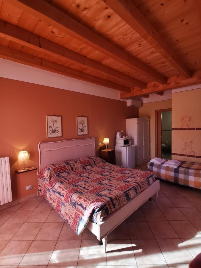 Agriturismo Dondino Cavriana Εξωτερικό φωτογραφία