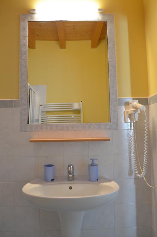 Agriturismo Dondino Cavriana Εξωτερικό φωτογραφία